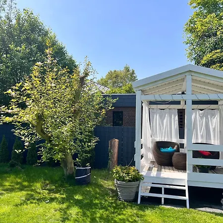 Lejlighed Relaxdays-apartments 1 Garten Und Pool-mitbenutzung, Wallbox, Kostenloser Parkplatz, Kontaktloser Checkin, Wifi Mit Smarttv Gütersloh