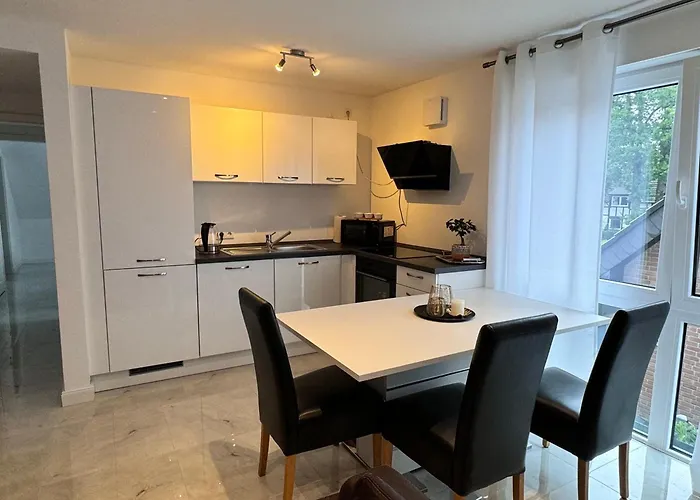 Relaxdays-apartments 1 Garten Und Pool-mitbenutzung, Wallbox, Kostenloser Parkplatz, Kontaktloser Checkin, Wifi Mit Smarttv Lejlighed Gütersloh