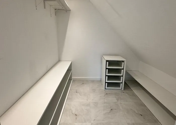 Relaxdays-apartments 1 Garten Und Pool-mitbenutzung, Wallbox, Kostenloser Parkplatz, Kontaktloser Checkin, Wifi Mit Smarttv Gütersloh